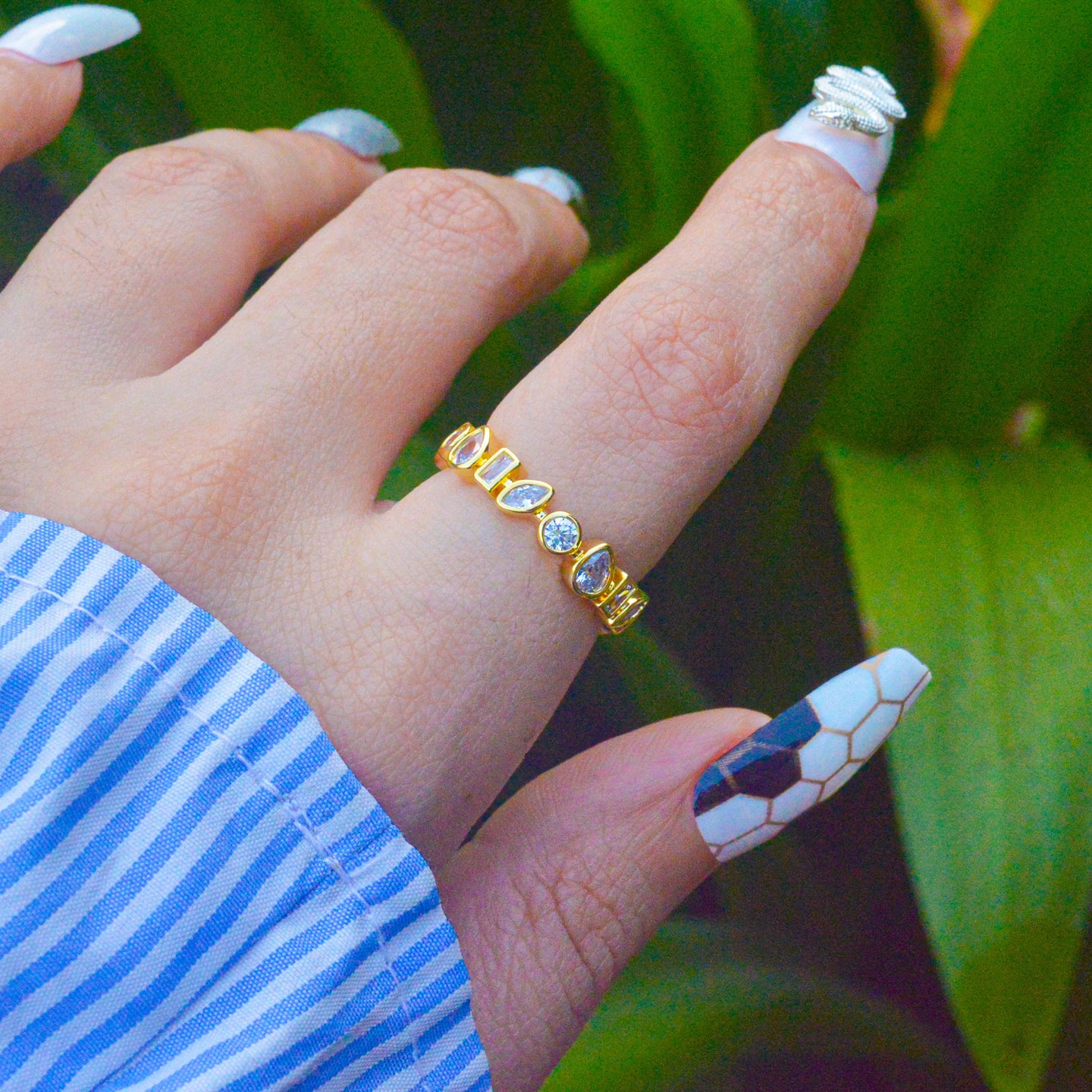 Geomteric Pyramid Stones Studded Ring - Gold
