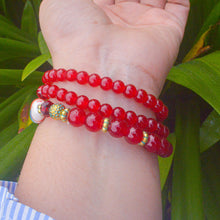 Load image into Gallery viewer, Red Beaded Heart Hamsa Hand Evil Eye Elastic Stretchable Bracelet With Customised Initial

