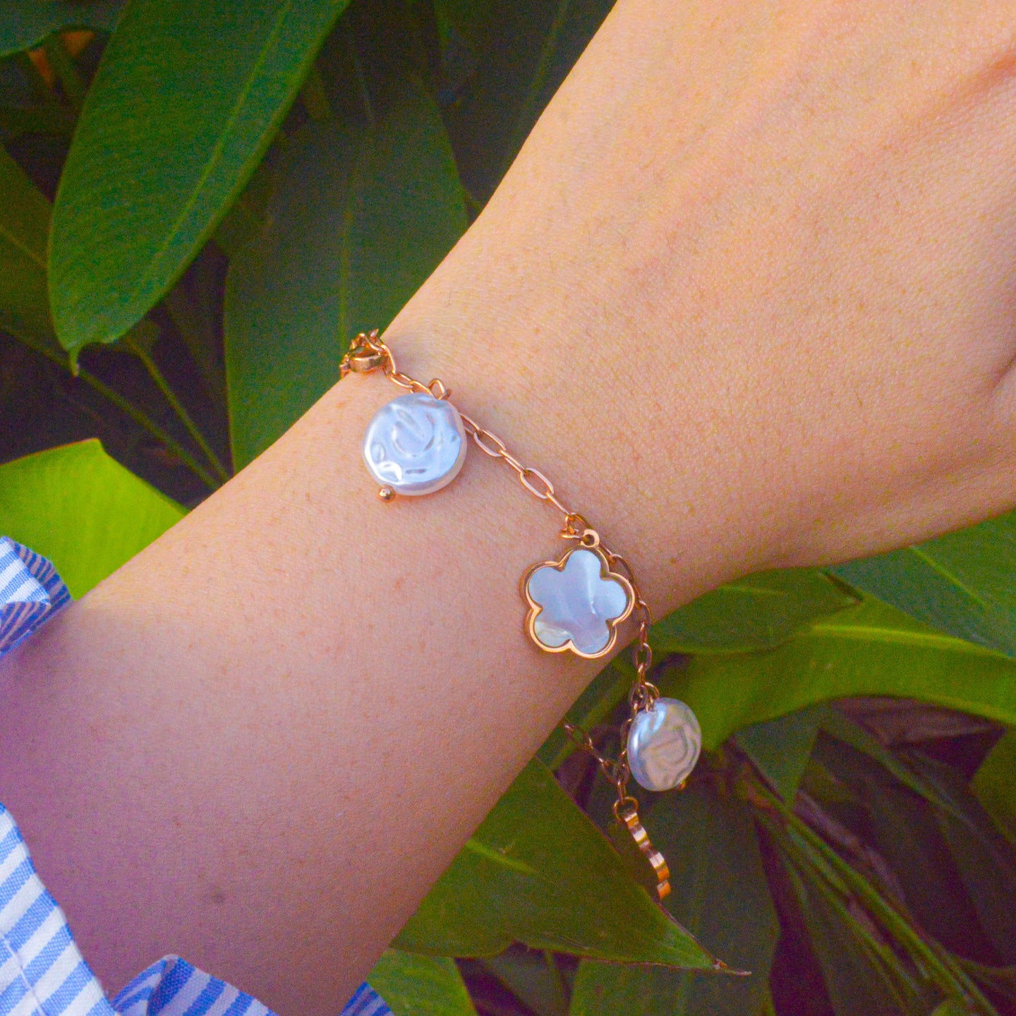 Flower Premium Freshwater Pearls Bracelet - Rose Gold