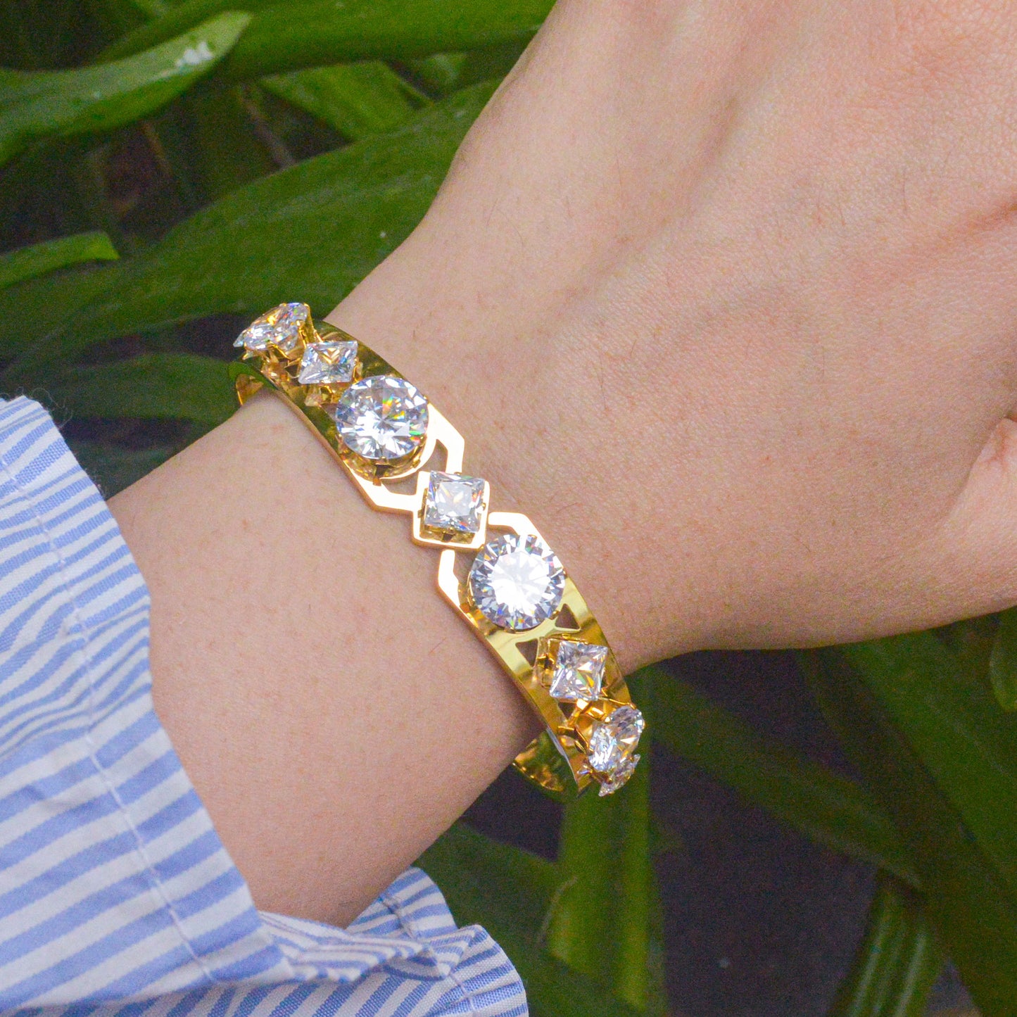 Pyramidal Premium Diamonds Kada Bracelet Bangle - Gold