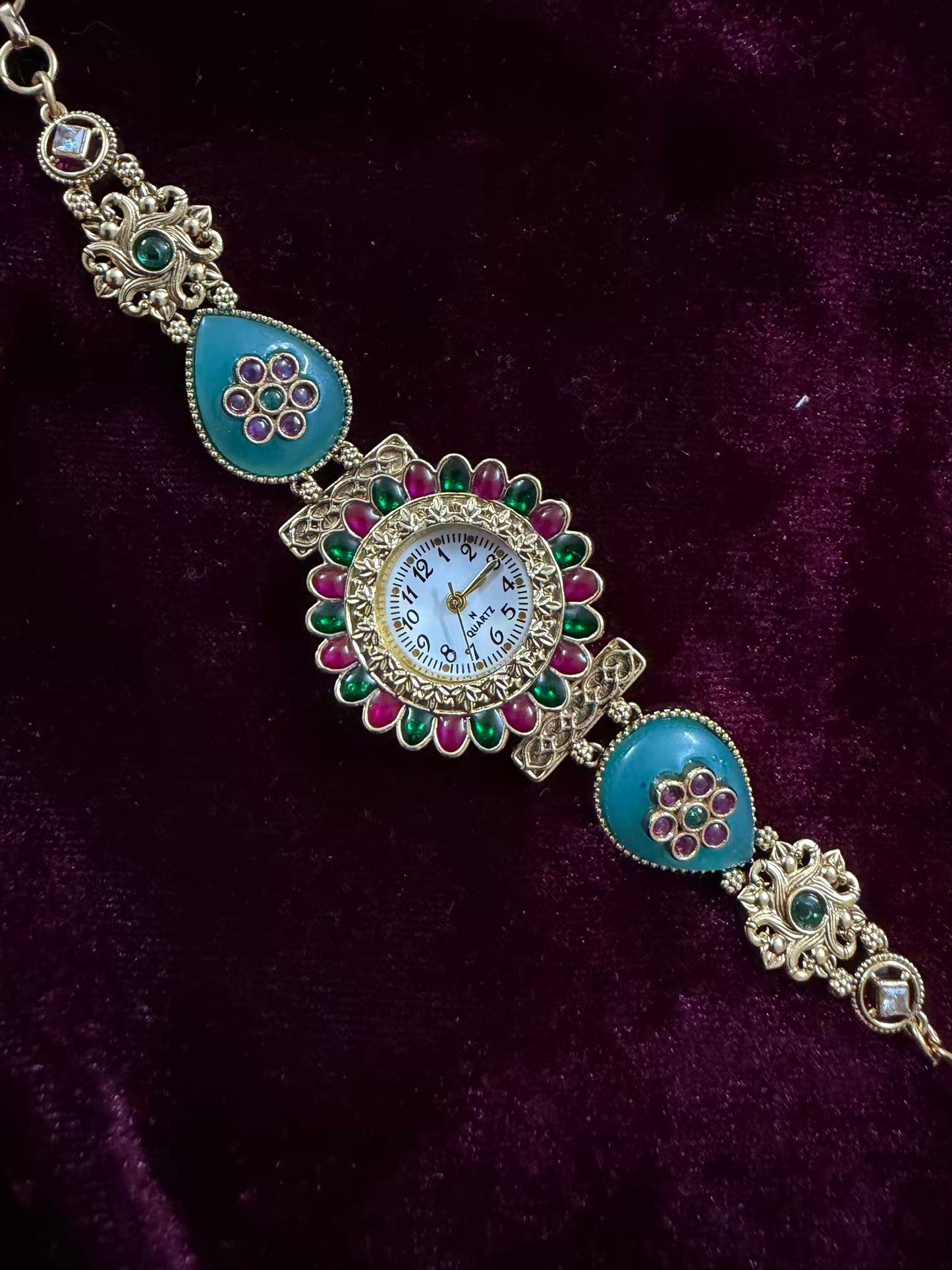 Mint Royal Maharani Watch Design Heritage Bracelet