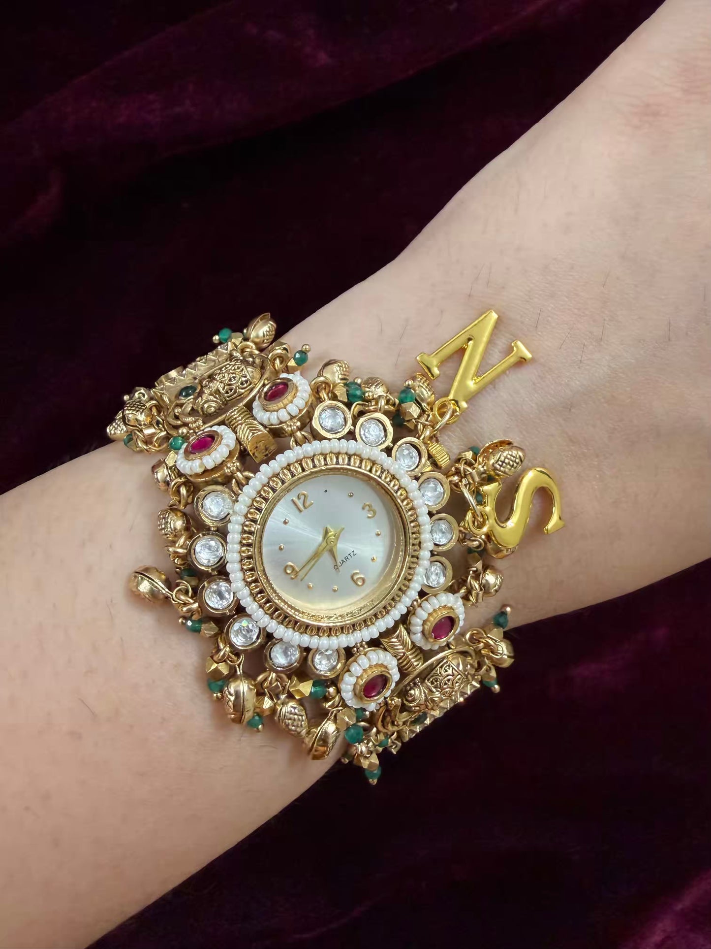 Vintage Look Gold Plated Heritage Maharani Watch 2.8 Adjustable with hooks