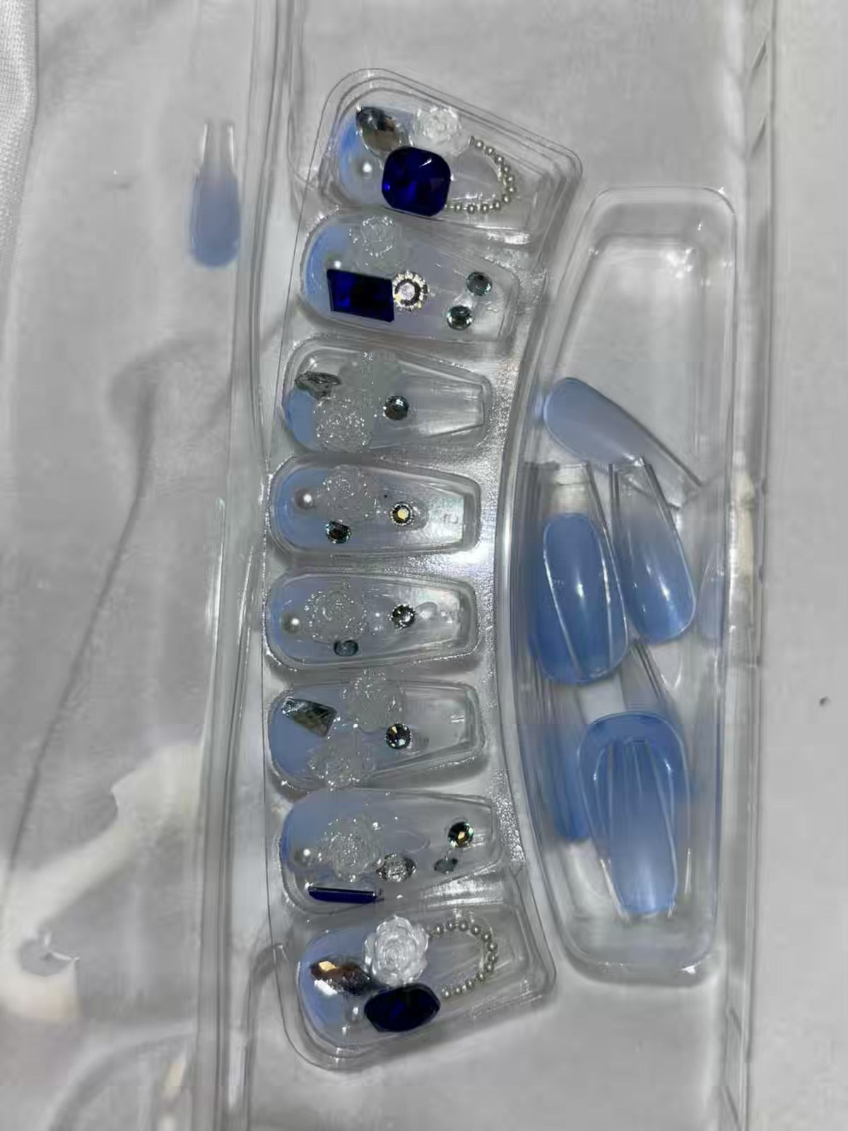 Blue Sapphire Stones Fancy Party Bridal Press On Nails ( Set of 24 )