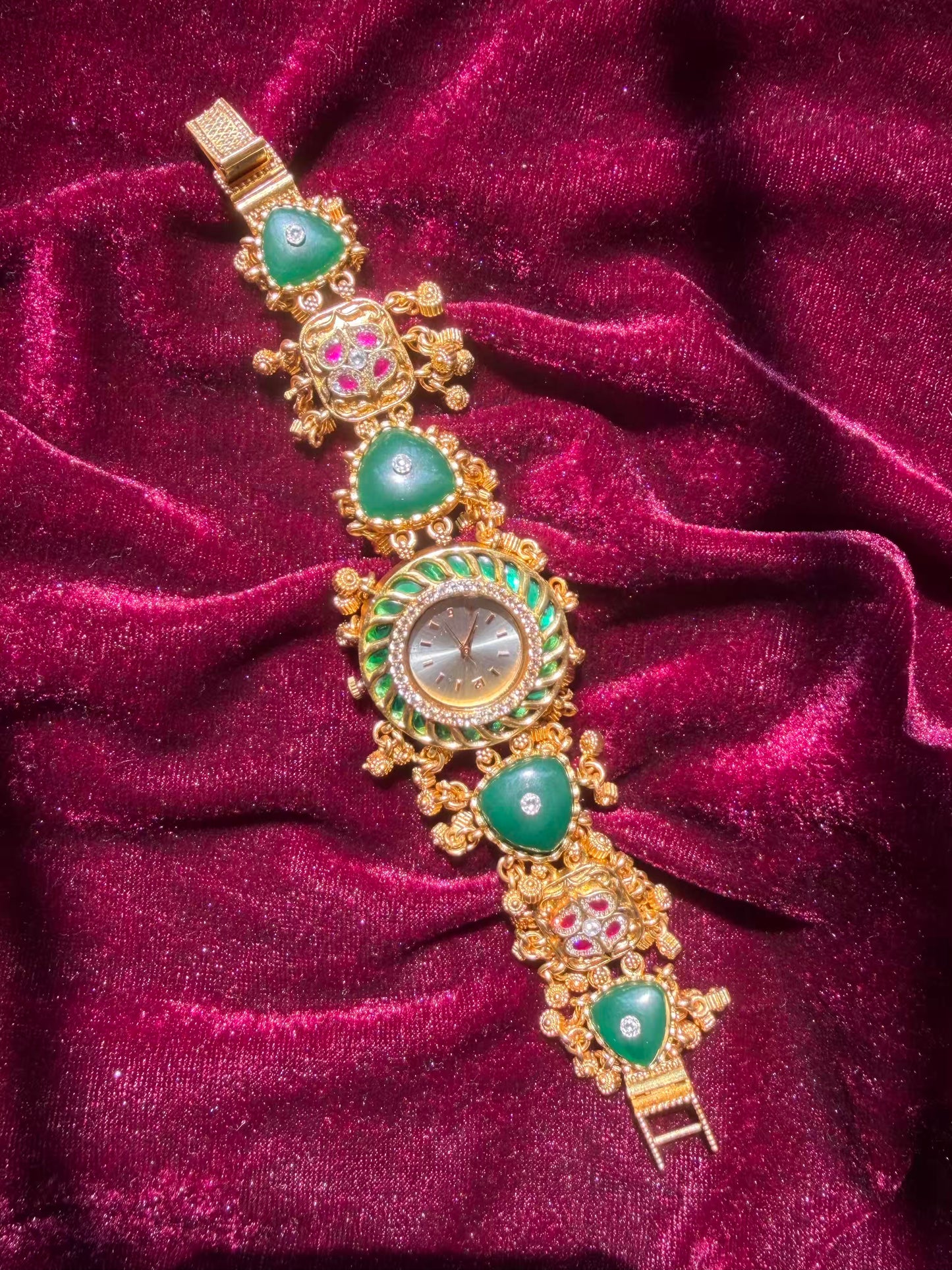 Green Emerald Dial Maharani Watch Design Heritage Bracelet