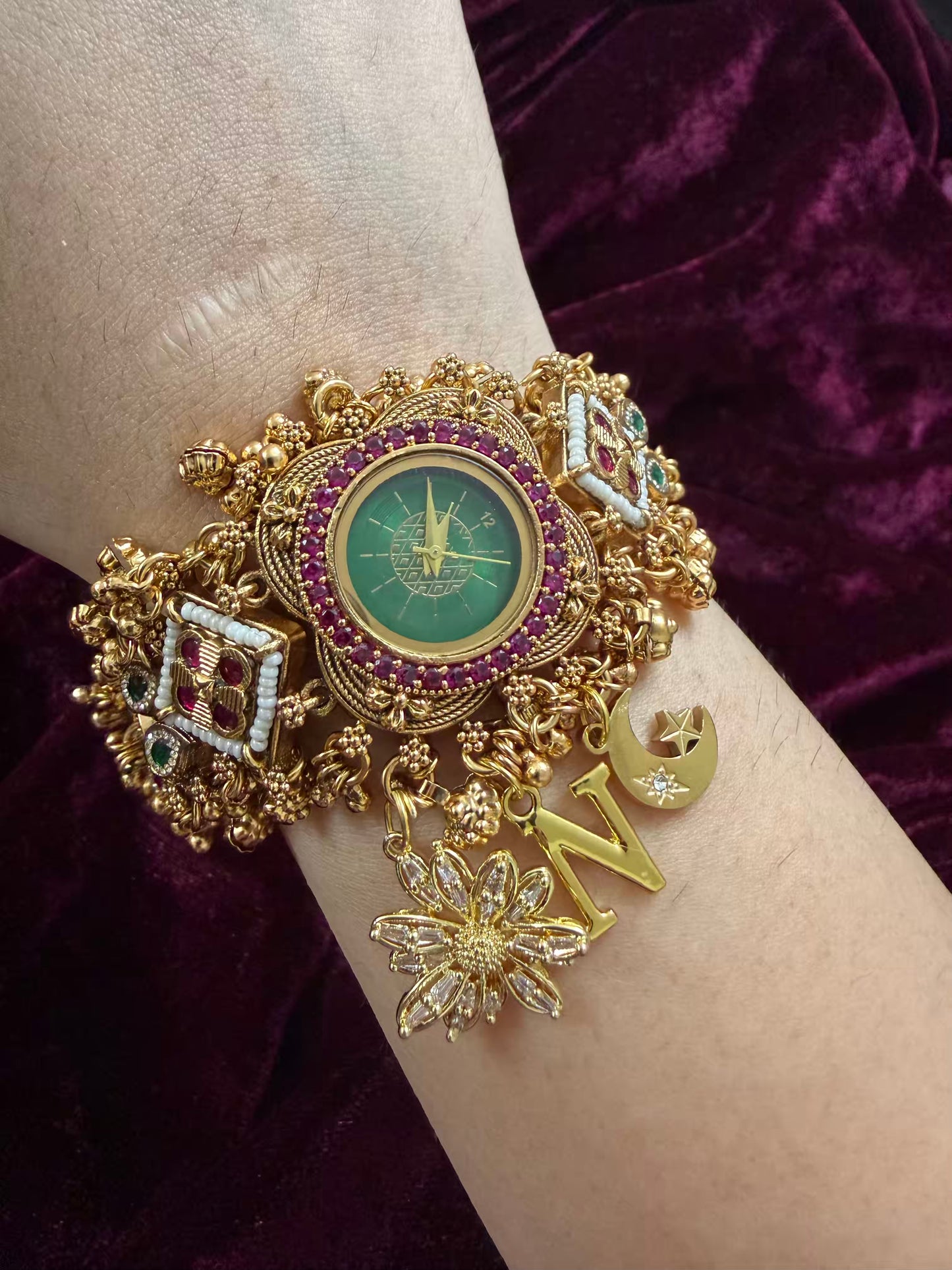 Swarnika Heritage Watch Rakhi in Premium Rajwadi plating (Free Initial)