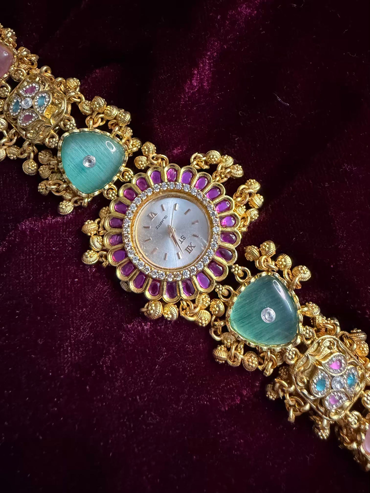 Blush Mint  Dial Maharani Watch Heritage Bracelet ( Fits till 2.6 )