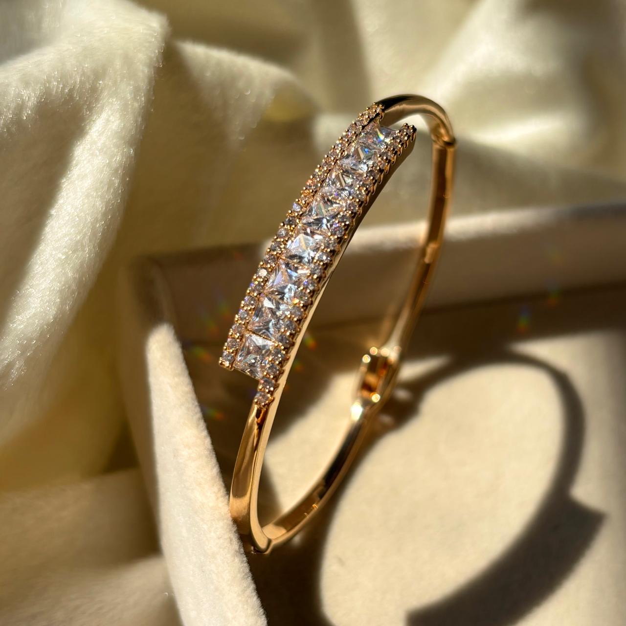 Premium Solitaire Diamonds Kada Bracelet 18k Gold Plated Bangle