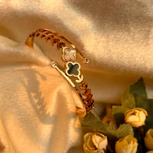 Load image into Gallery viewer, Leafy Clover Kada Bracelet Bangle - Rose Gold
