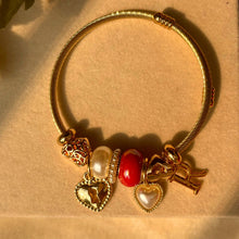 Load image into Gallery viewer, Pandora Charms Pearl Heart Red Bracelet With Customised Initial (Gold)
