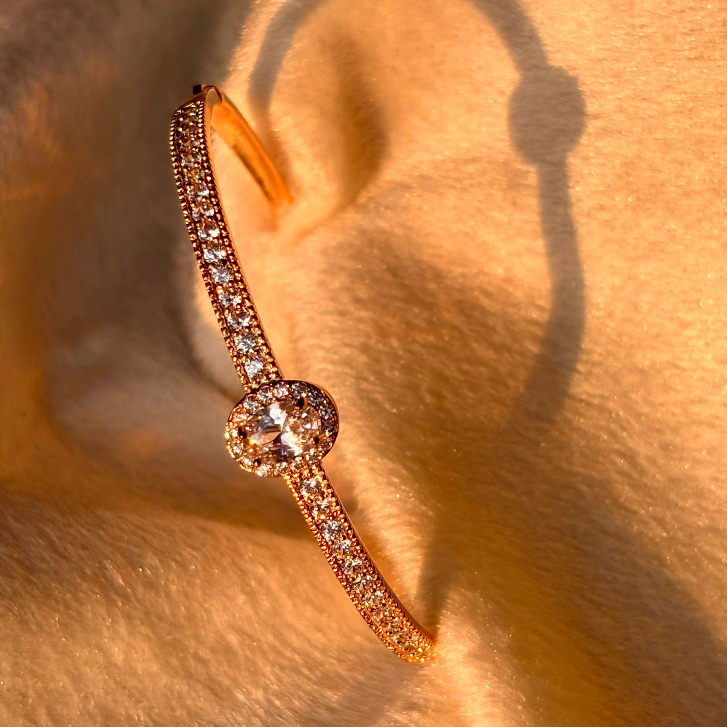 Oval Solitaire Simplistic Diamonds Kada Bracelet Bangle - Rose Gold