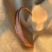 Load image into Gallery viewer, Eva Baguette Unique Stones Kadha Bracelet Bangle Rose Gold
