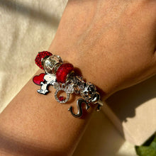 Load image into Gallery viewer, Pandora Style Red Snoopy Mickey Heart With Customised Initial (Gold)

