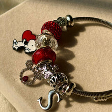Load image into Gallery viewer, Pandora Style Red Snoopy Mickey Heart With Customised Initial (Gold)

