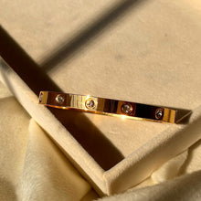 Load image into Gallery viewer, Love Diamond Kada Bracelet Bangle -  Gold
