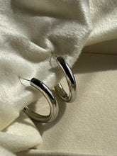 Load image into Gallery viewer, Diana Hoops Earrings - Silver Plated
