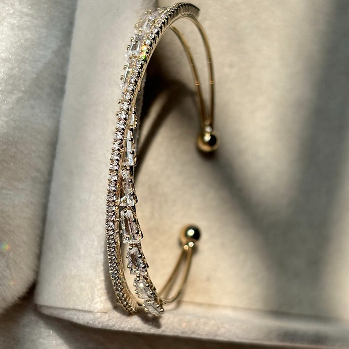 Crown Circle Arc Bracelet