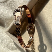 Load image into Gallery viewer, Regal Band Bracelet

