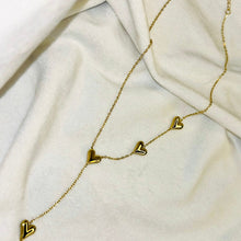 Load image into Gallery viewer, Heart it up Necklace
