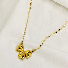 Load image into Gallery viewer, Golden Bow Necklace
