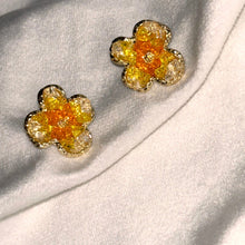 Load image into Gallery viewer, Crystal Studs - Yellow
