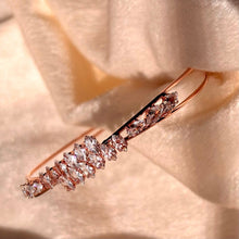 Load image into Gallery viewer, Rose Gold Zircon Bracelet

