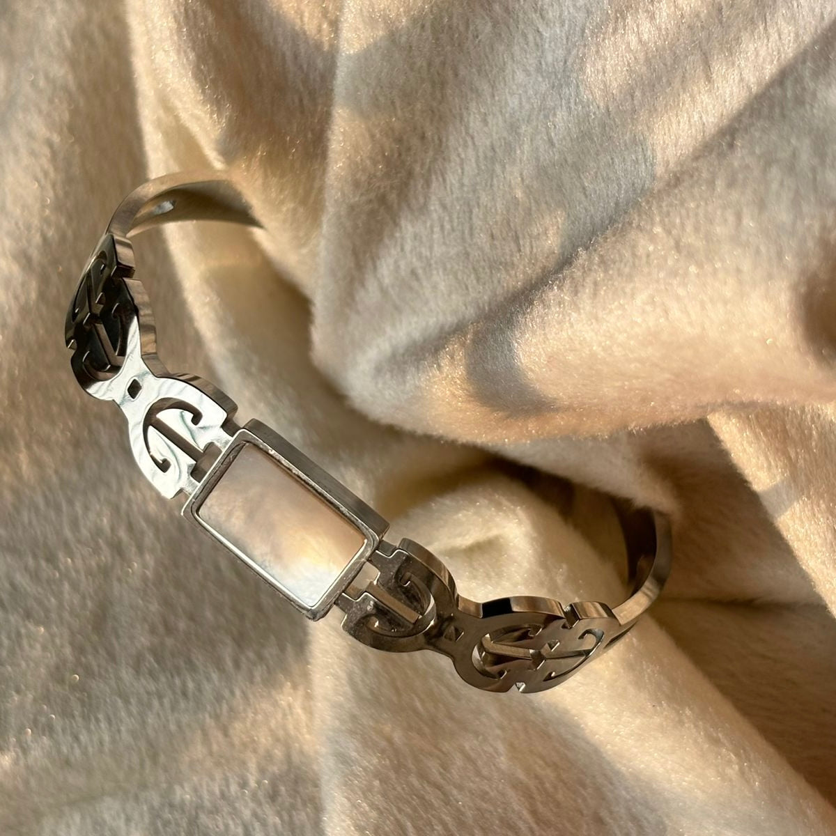 Square Pearl Bracelet