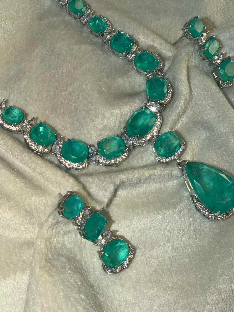 Ocean Green Luxury Studded Necklace and Studs Sets in Rhodium Silver Plating