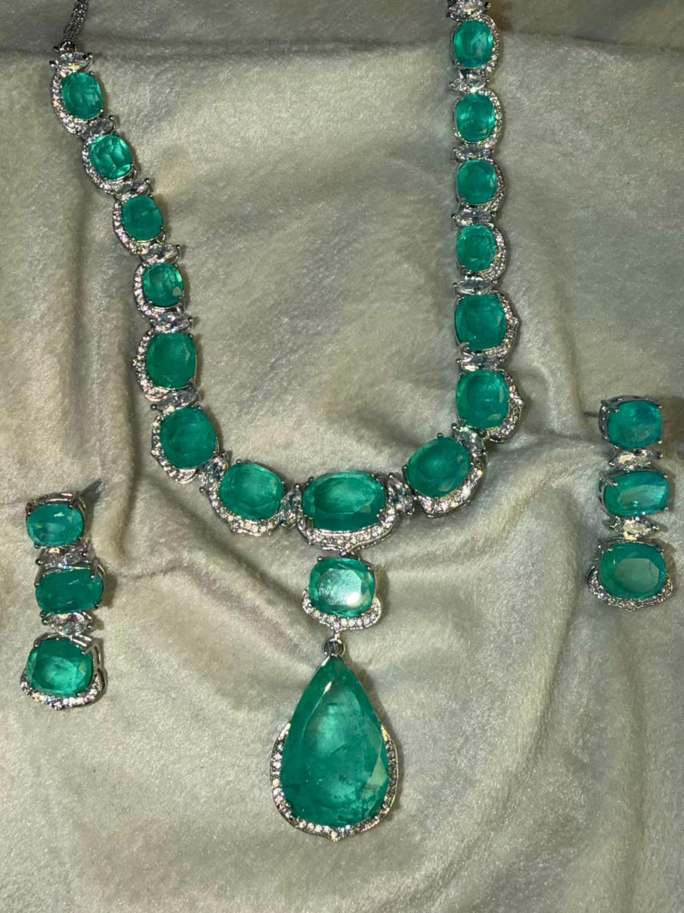 Ocean Green Luxury Studded Necklace and Studs Sets in Rhodium Silver Plating