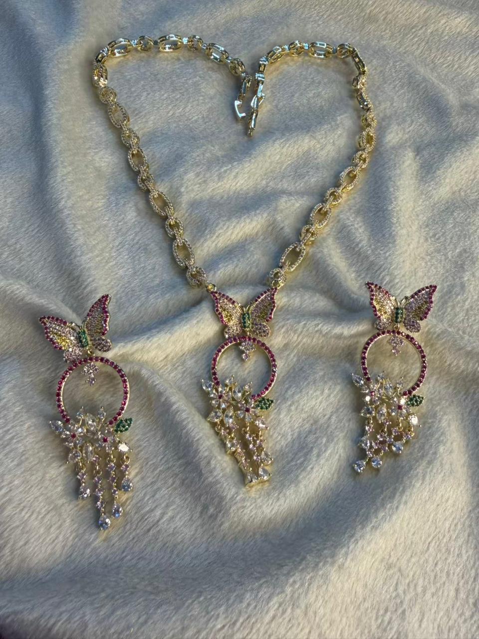 Butterfly Chain Premium Necklace 18k Gold Plated with Studs