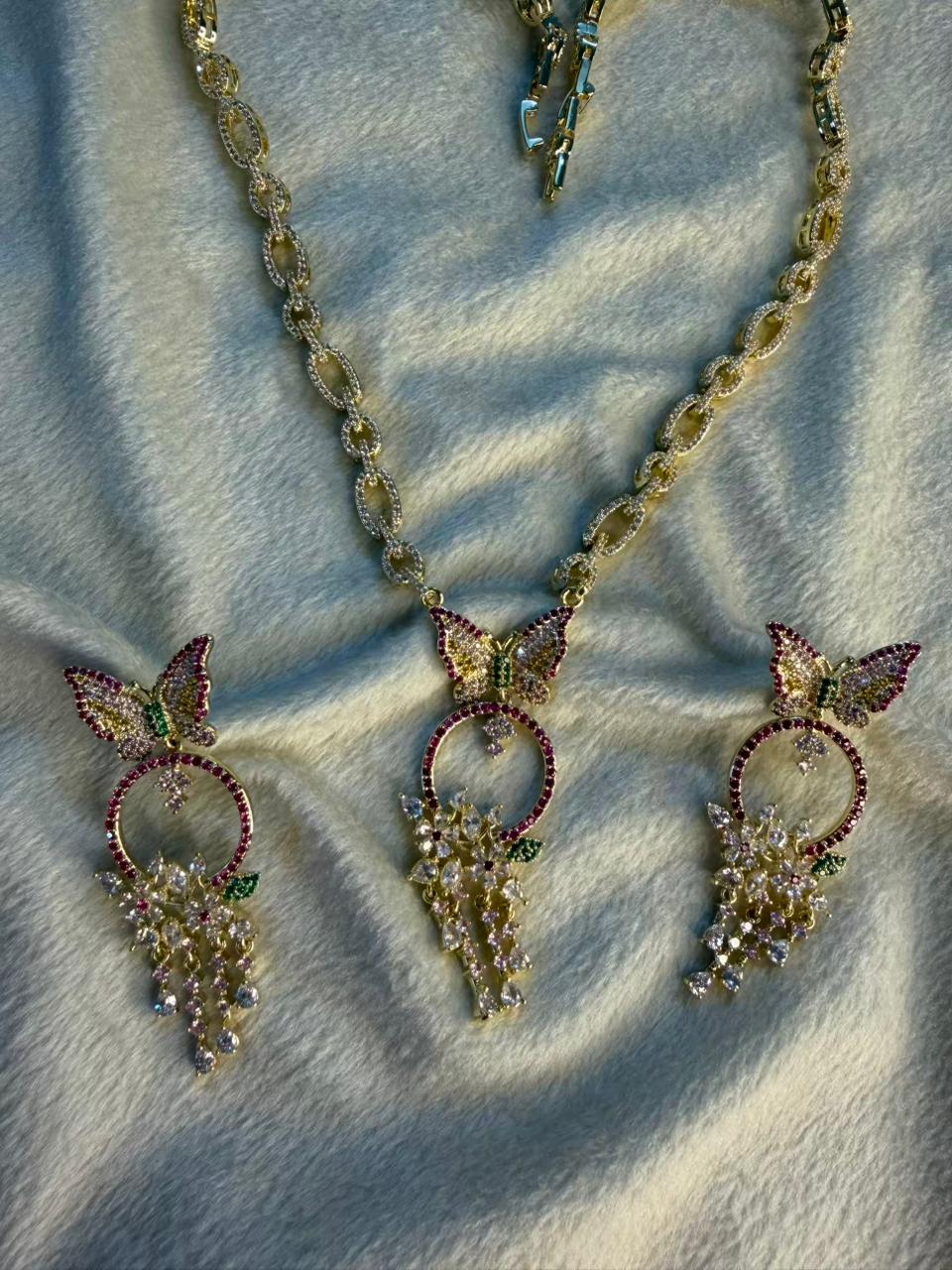 Butterfly Chain Premium Necklace 18k Gold Plated with Studs