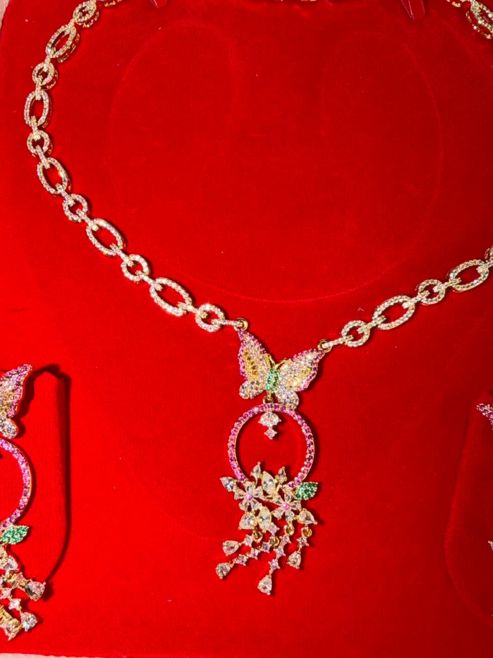 Butterfly Chain Premium Necklace 18k Gold Plated with Studs