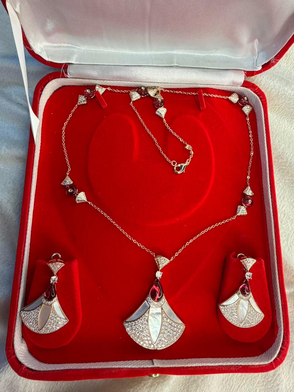 Triangular Floral Ruby Red Premium Necklace Plated with Studs