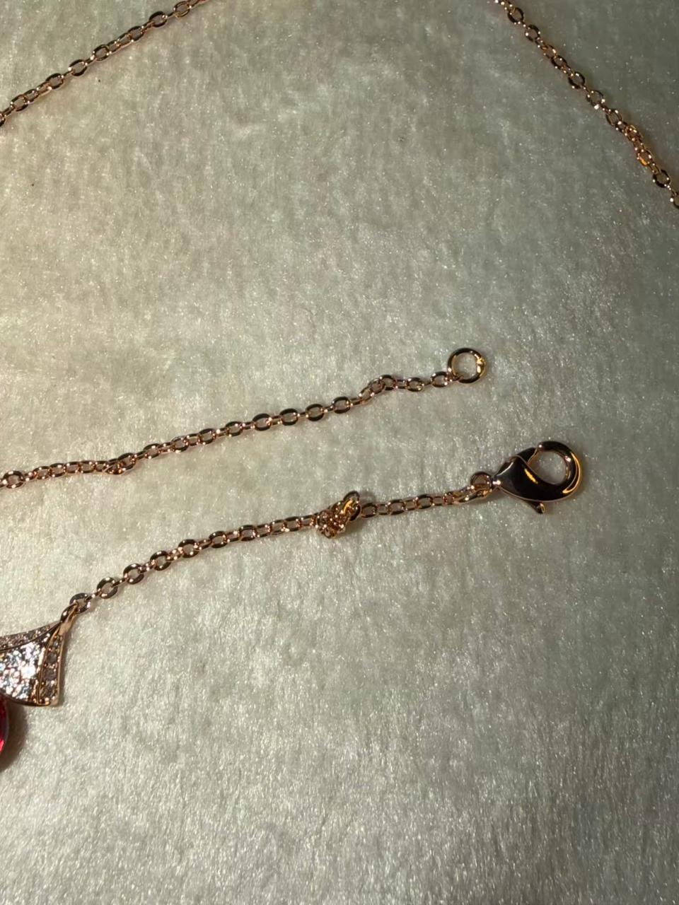 Triangular Floral Ruby Red Premium Necklace Plated with Studs