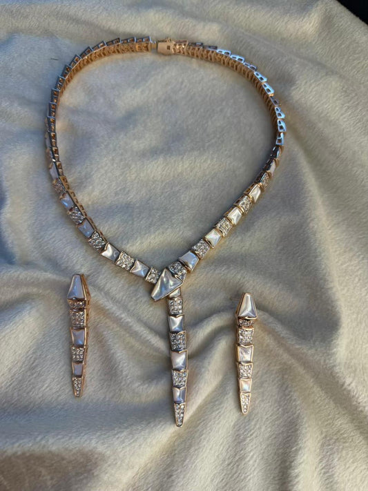 Snake Mother of Pearl Premium Necklace set with Studs
