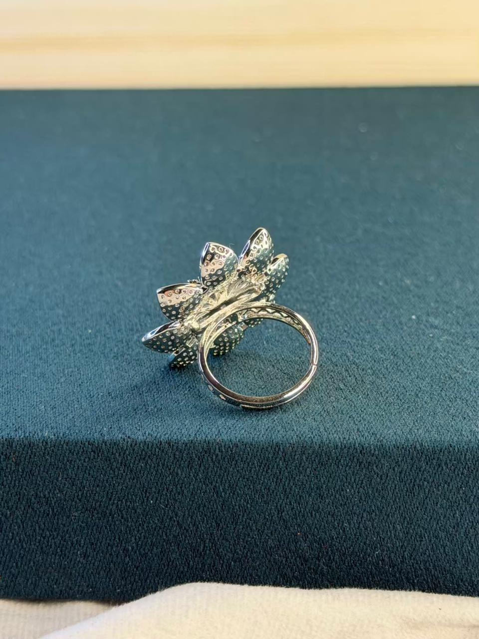 White Stone Flower Design Ring Silver Plated Ring Size Adjustable