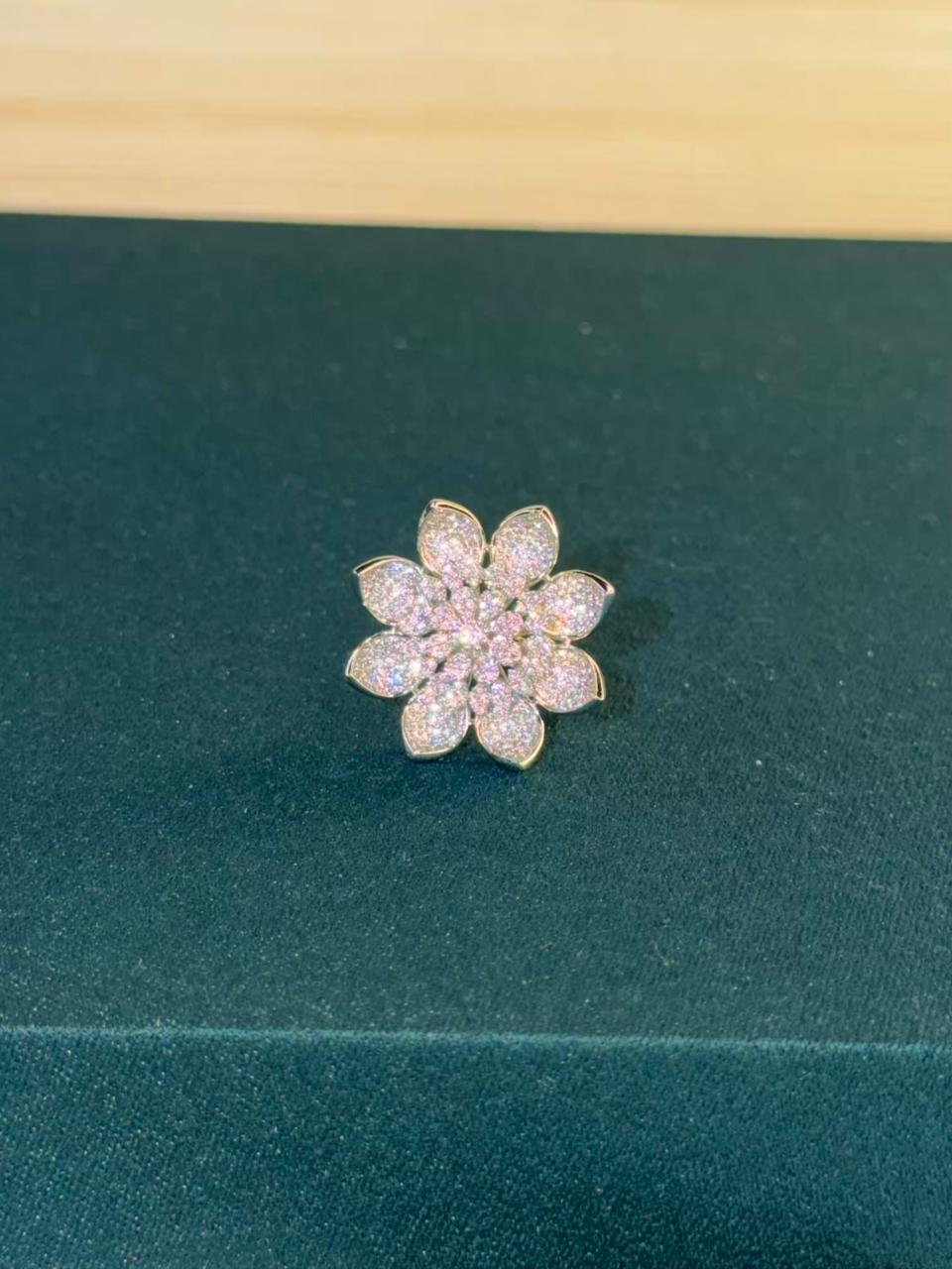 White Stone Flower Design Ring Silver Plated Ring Size Adjustable