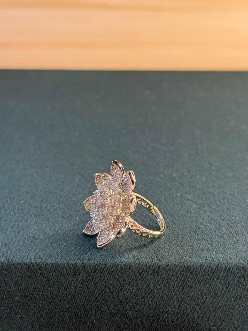 White Stone Flower Design Ring Silver Plated Ring Size Adjustable