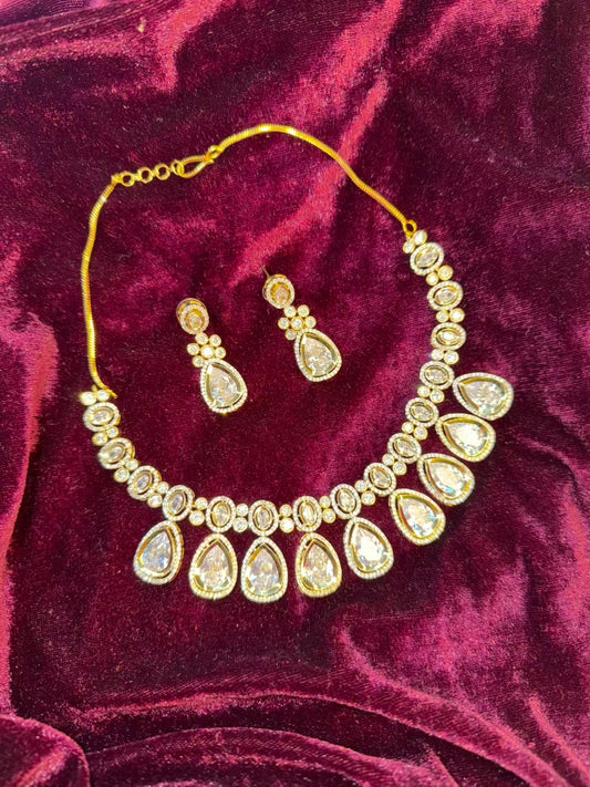 Oval and Teardrop Design Gold-Plated Necklace Set with Clear Stones