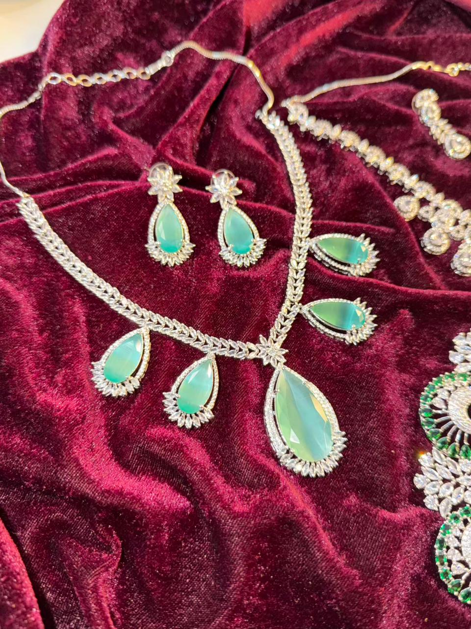 Pear-Cut Motif Rhodium-Plated Necklace Set in Sea Green