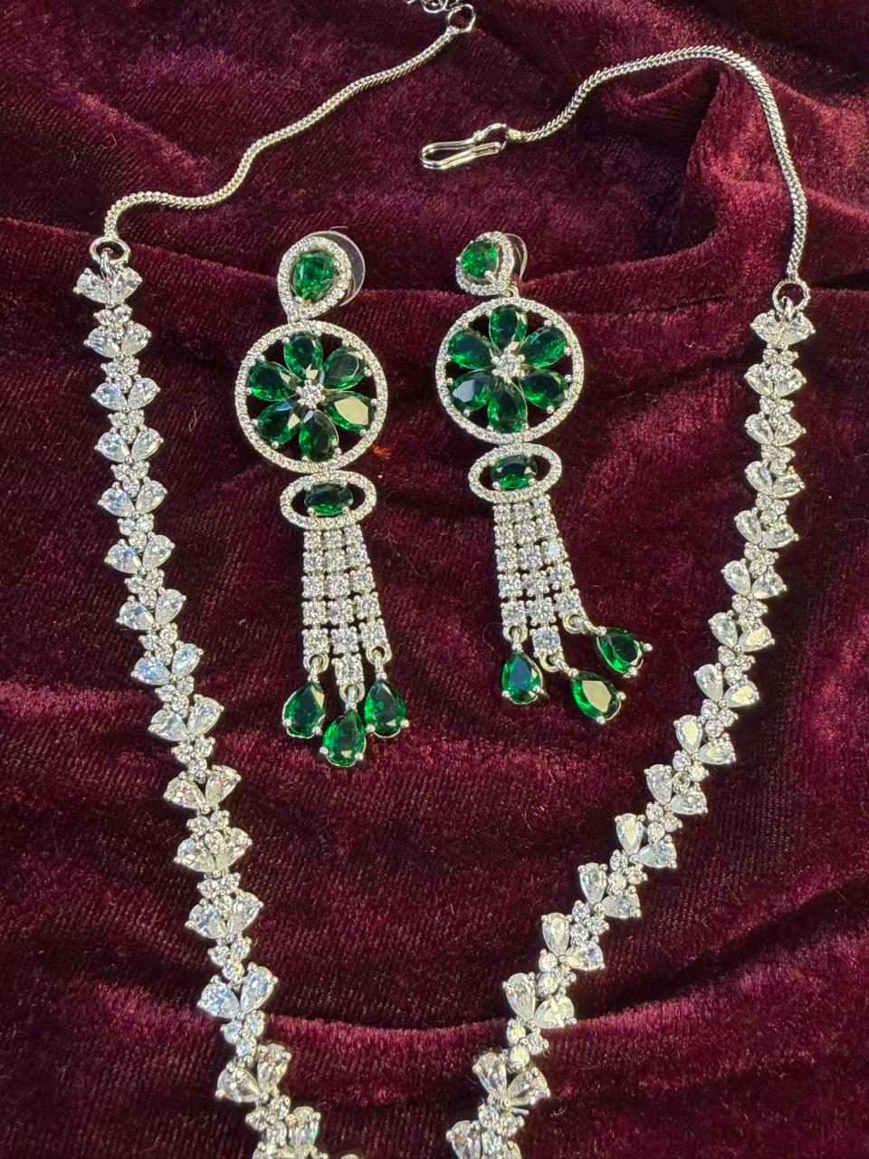 Floral Drop Pattern Rhodium-Plated Necklace Set with Green Crystal Accents