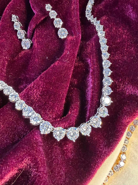 Halo-set Sparkling White Crystal Silver-Plated Necklace Set