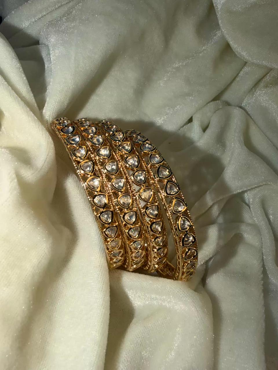 Royal Gold Kundan Crystal Gold Plated Classic Bangle Set Size 2.6