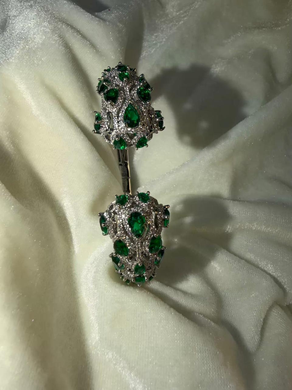 Jali Pattern Emerald Green Crystal Silver Plated Kada Size 2.8
