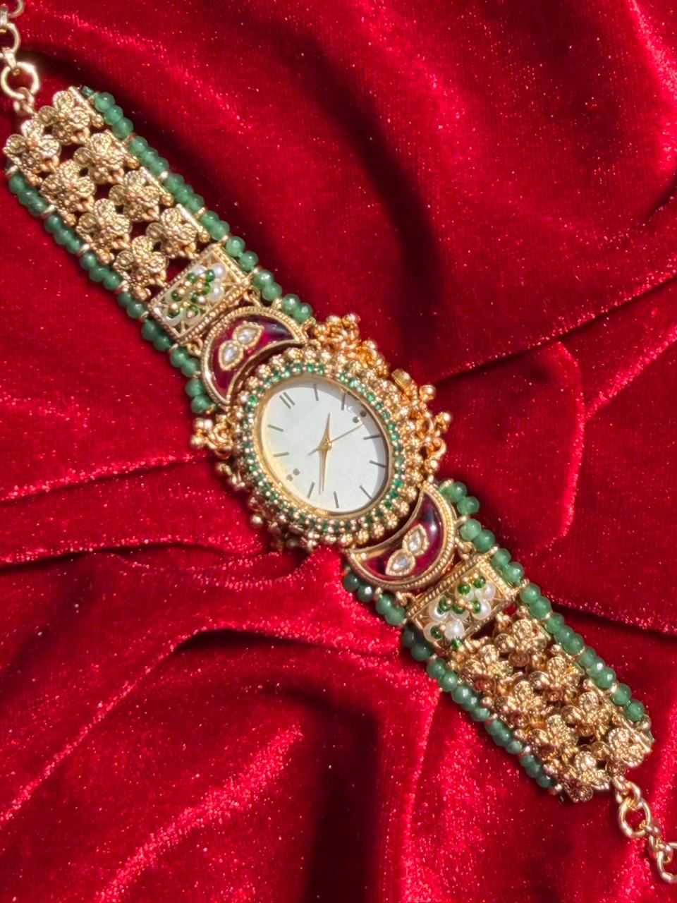 Oval Dial Gold Plated Heritage Maharani Watch