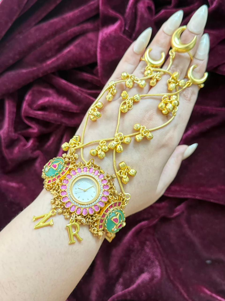 Maharani Heritage Watch Hathphool ( Moon )