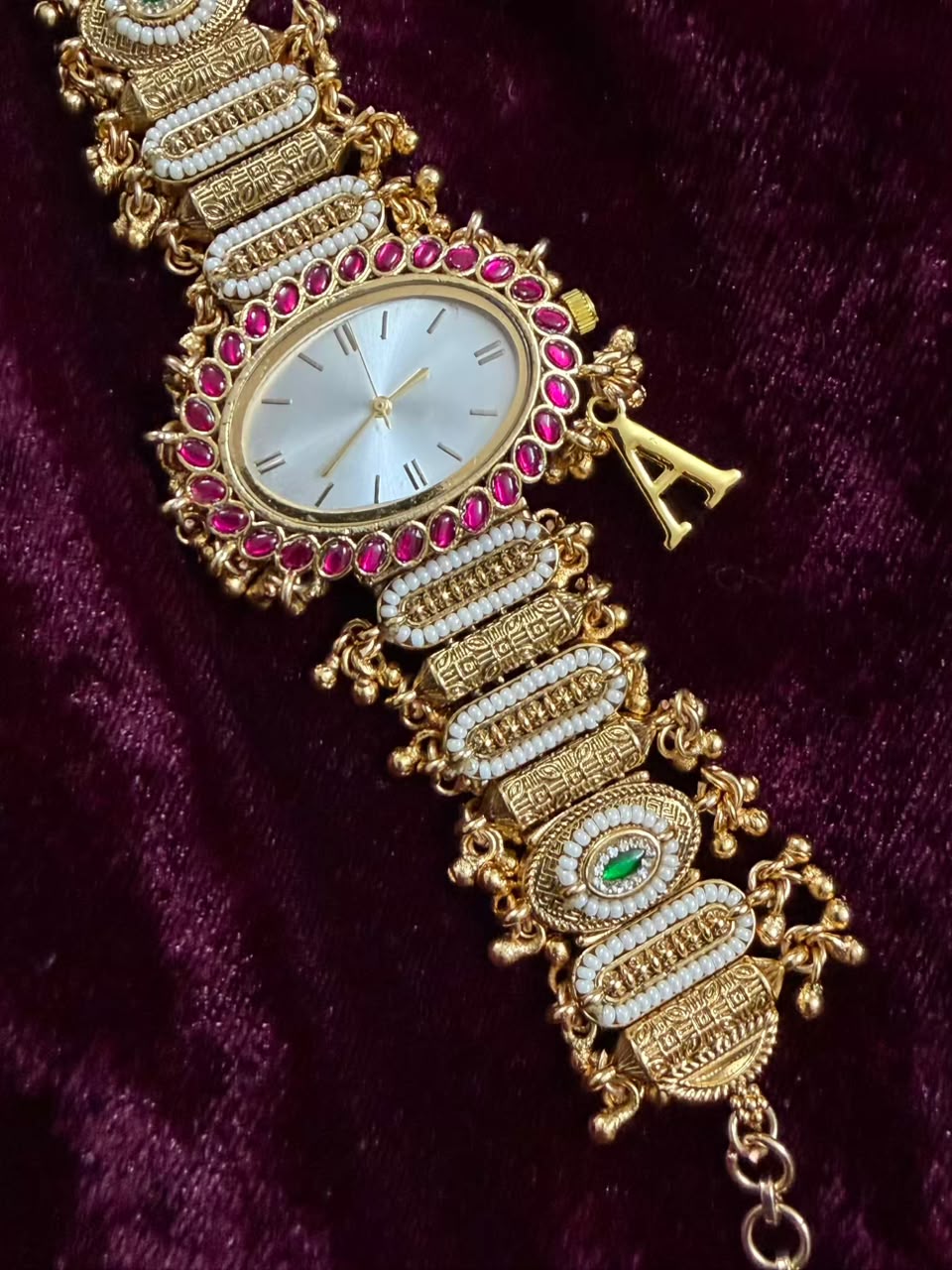 Viral Oval Dial Heritage Watch Rakhi in Premium Swarvoski( Free Initial)