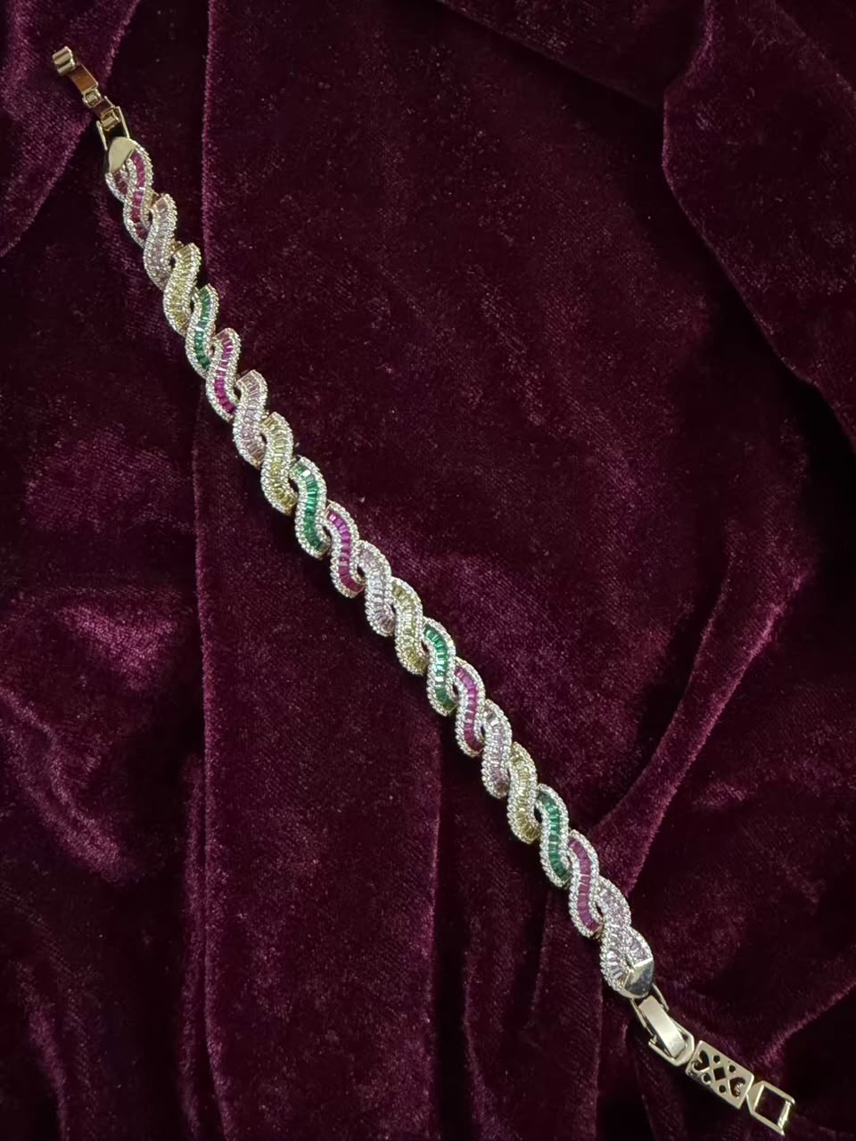 Men's Aurora Twist Rakhi Bracelet