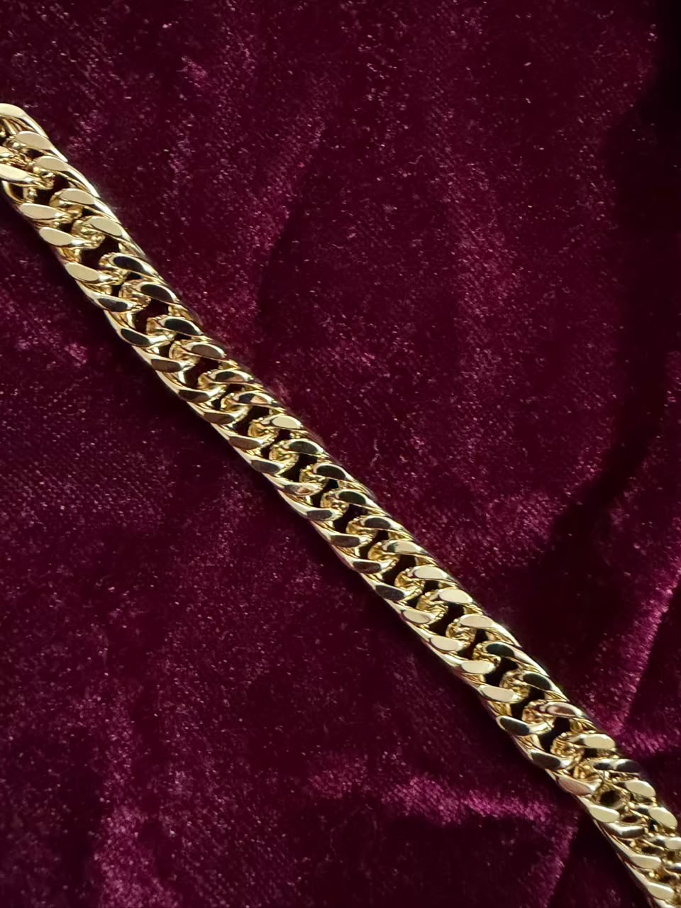 Men's Classic Cuban Link Rakhi Bracelet