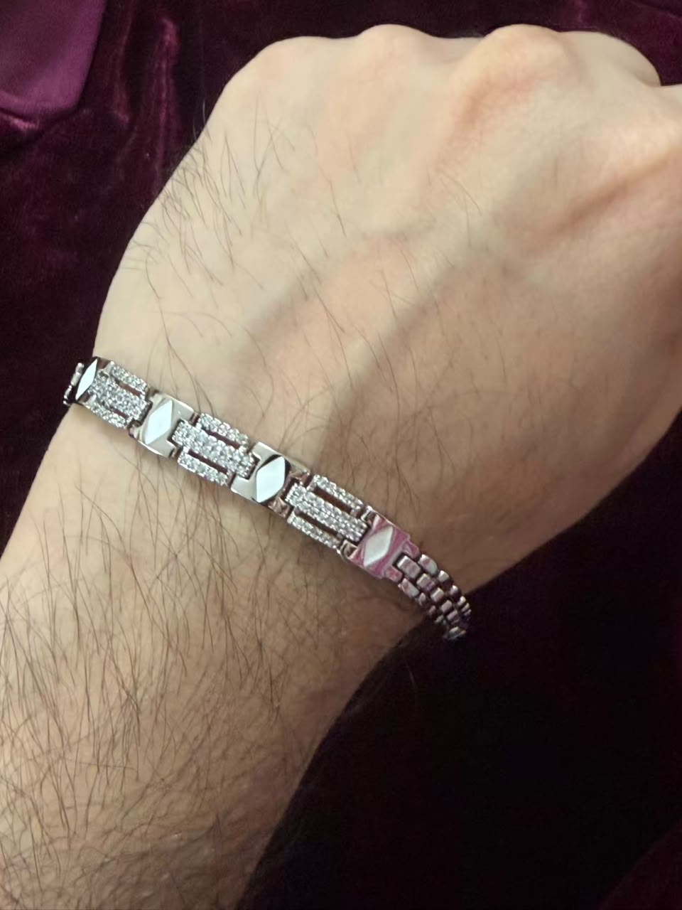 Men's Silver Geometric Link Rakhi Bracelet