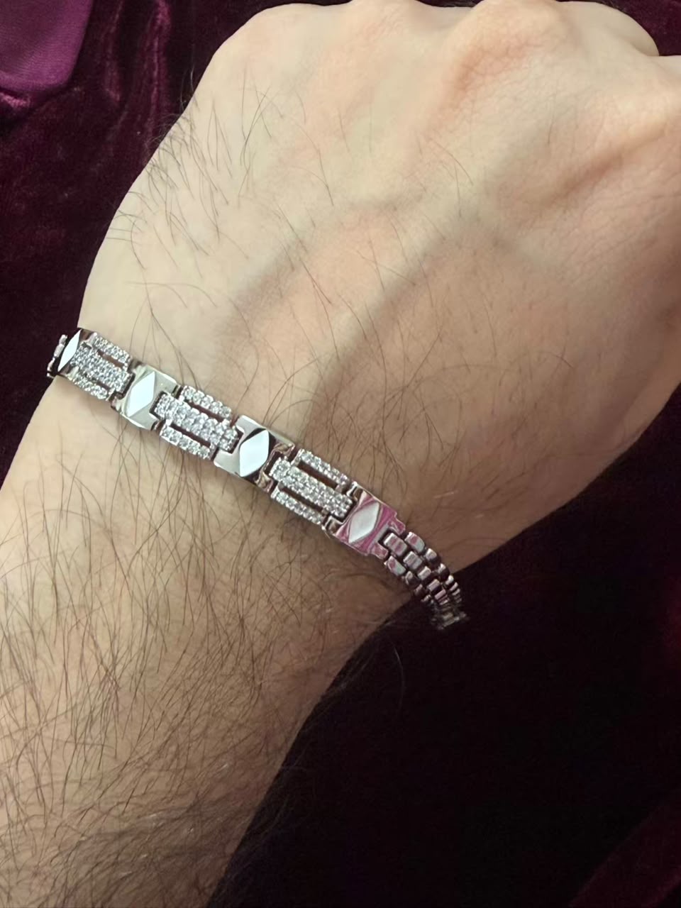 Men's Silver Geometric Link Rakhi Bracelet